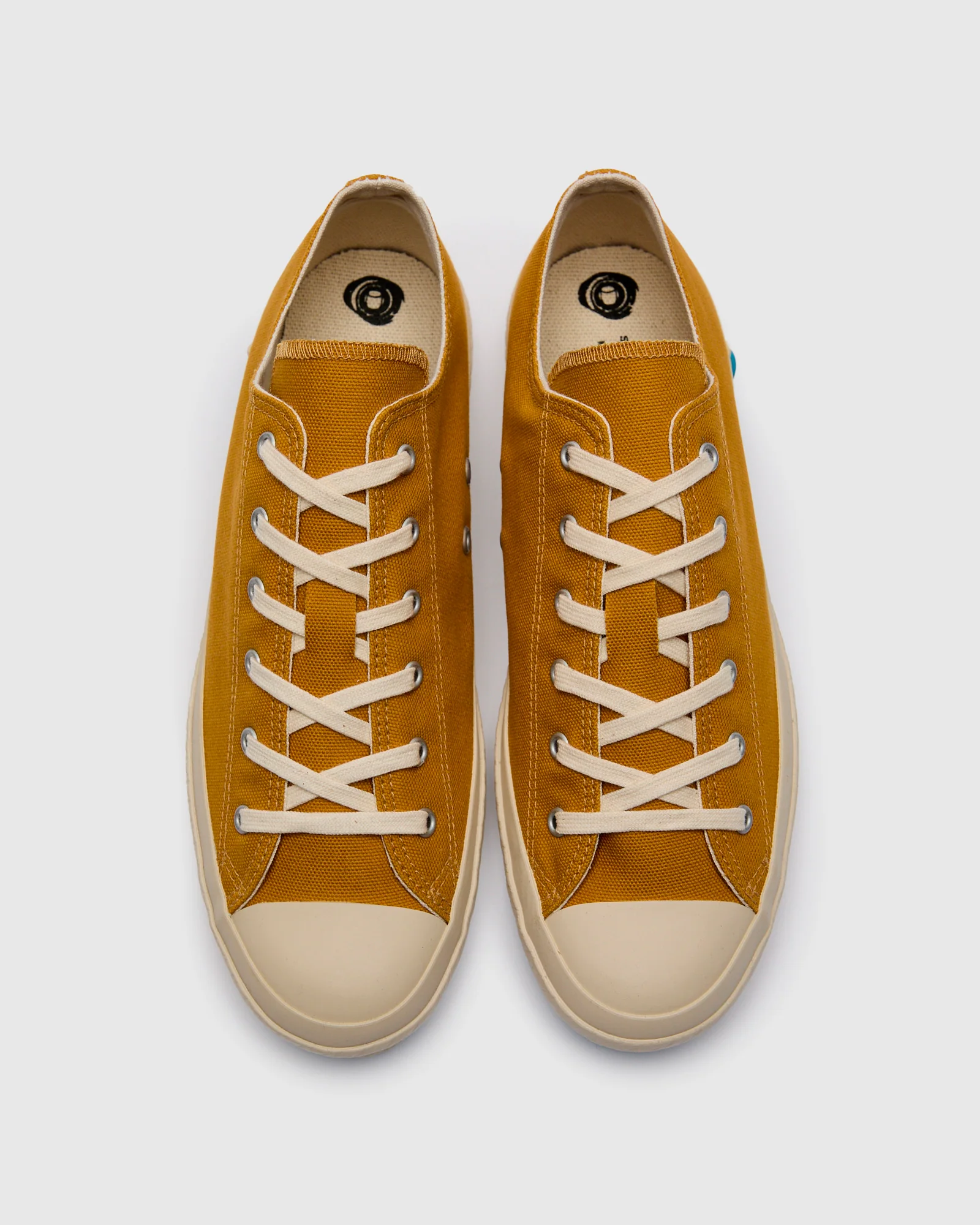 01JP Low Top Sneaker in Mustard - Image 6
