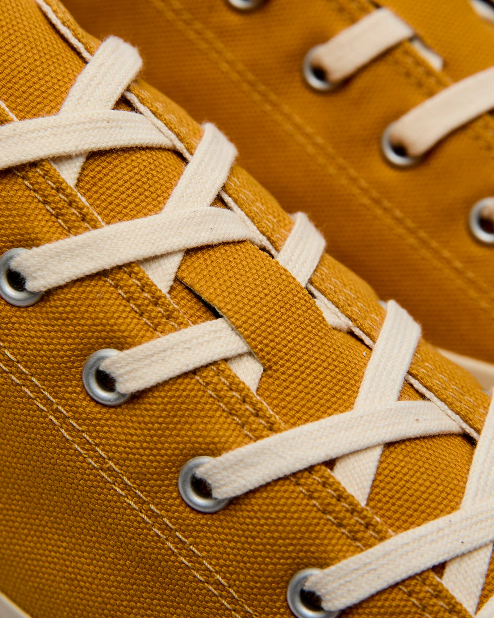 01JP Low Top Sneaker in Mustard - Image 8