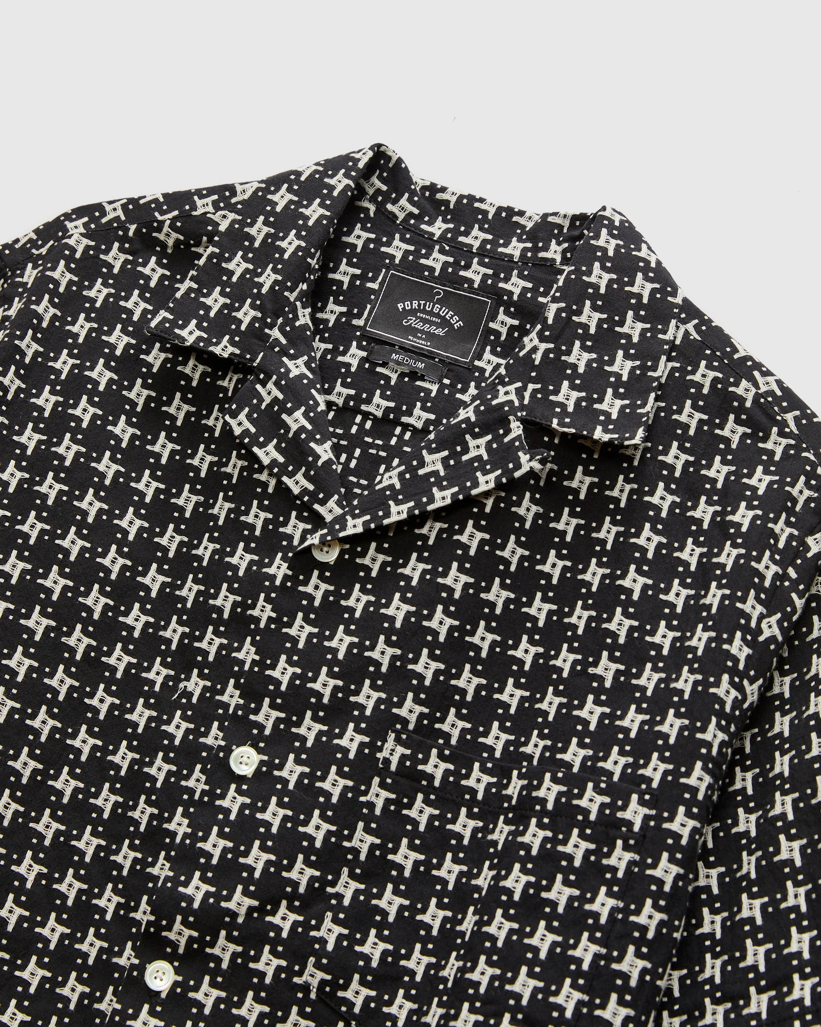 Calypso Shirt in Black - Image 4