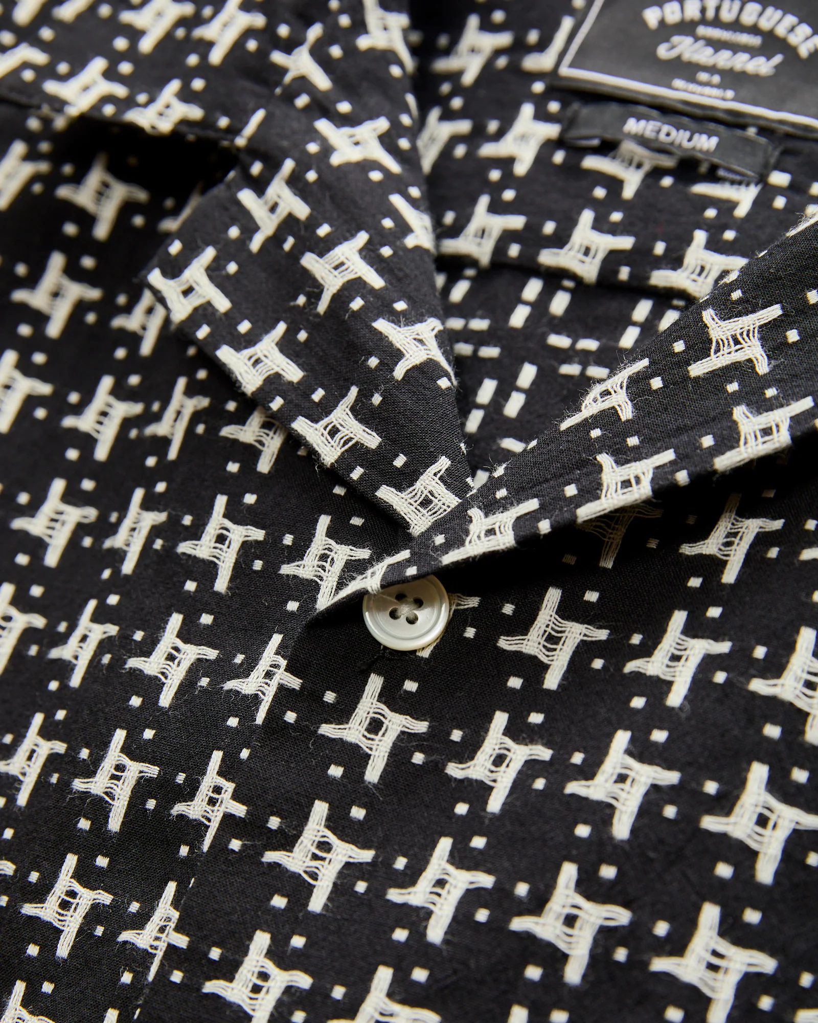 Calypso Shirt in Black - Image 5