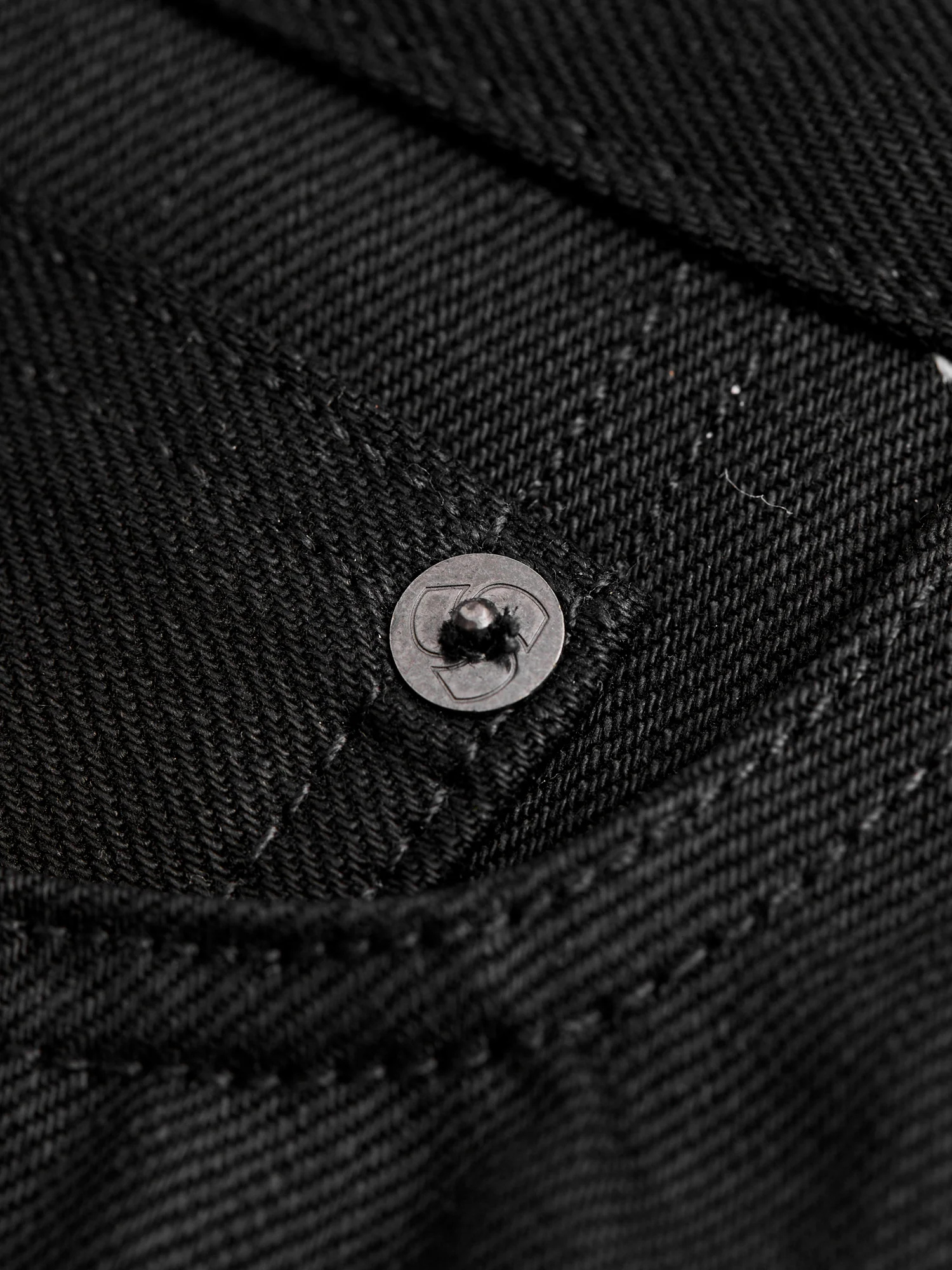 CT-220x Solid Black 14.5oz Selvedge Denim - Classic Tapered Fit - Image 7