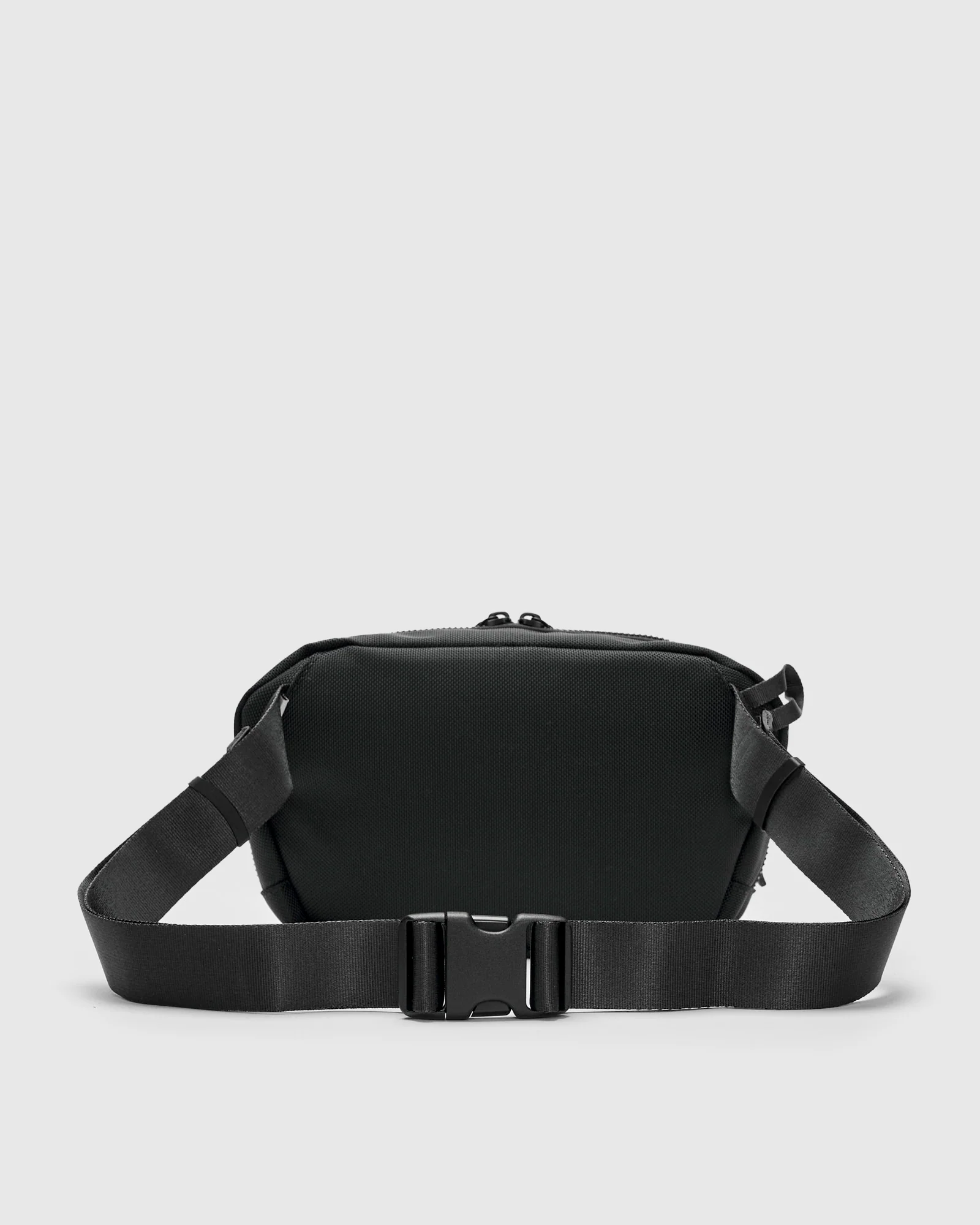 Explorer Sling Bag in Black - Image 4