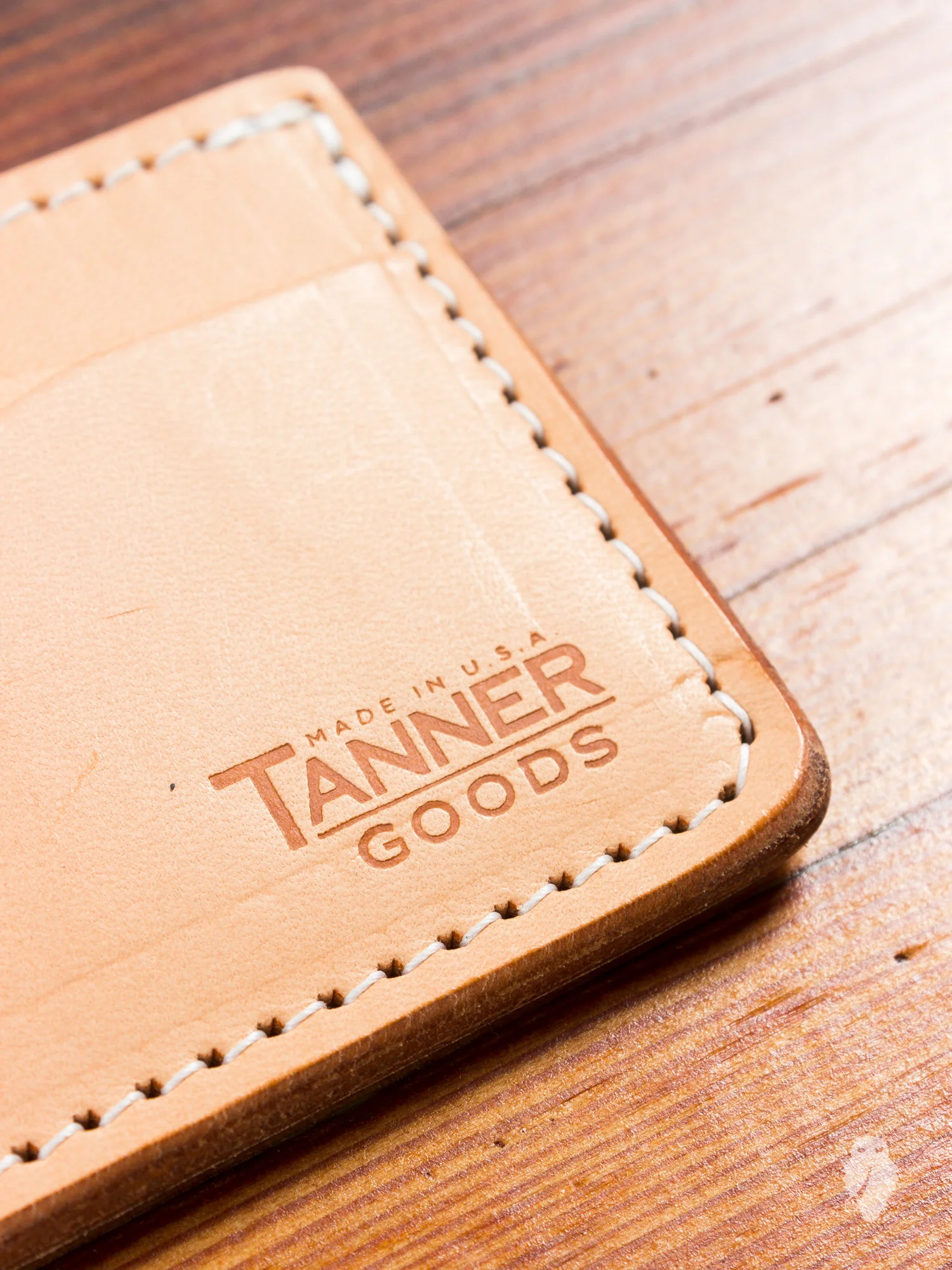 "Journeyman" Leather Card Wallet in Natural - Image 4