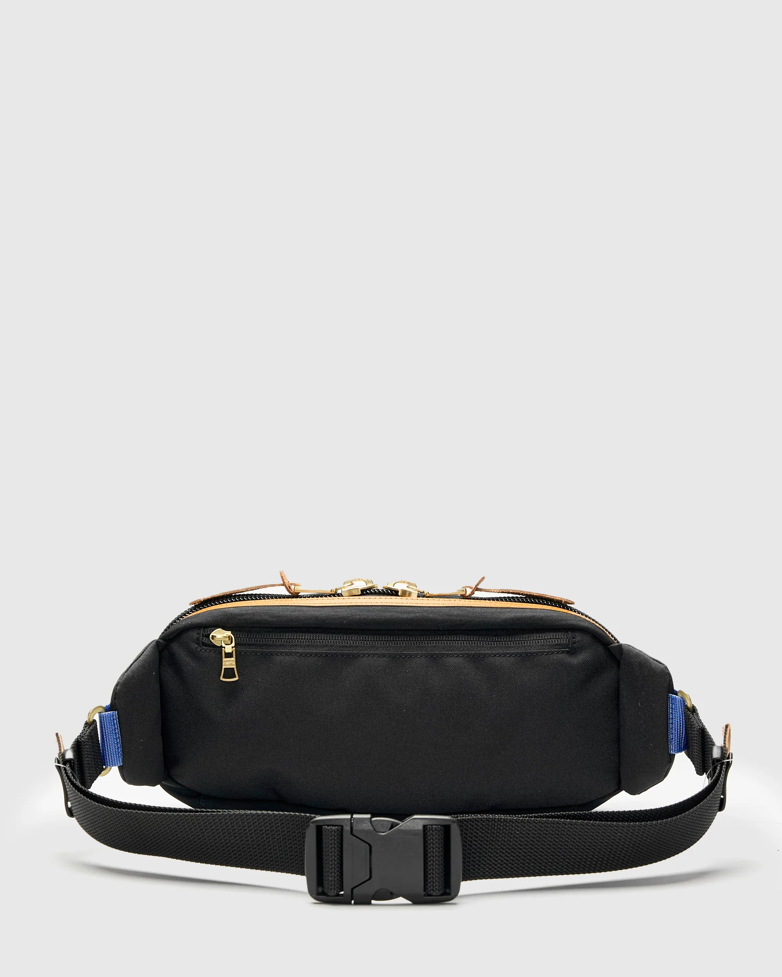 Link Waist Bag v2 in Black - Image 3