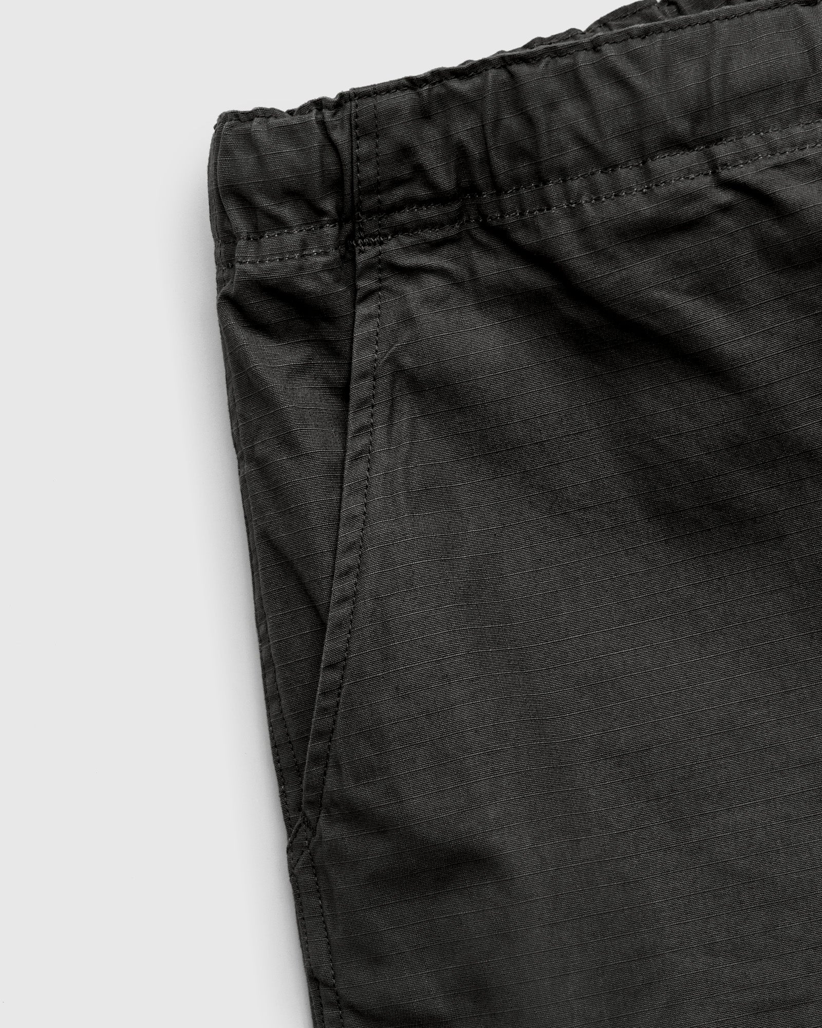 New Yorker Shorts in Sumi Black Ripstop - Image 5