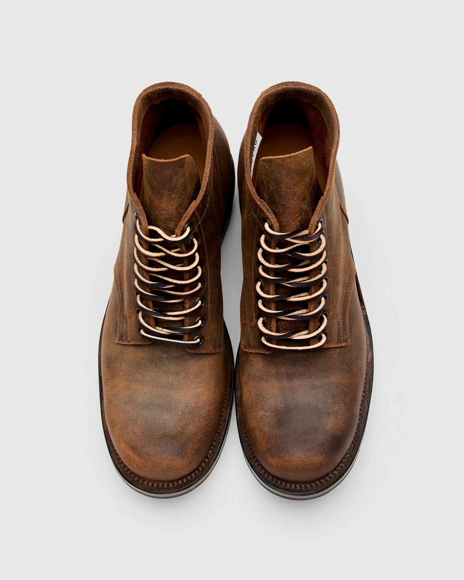 Service Boot 310 in Urban Brown Waxy Commander - Image 6