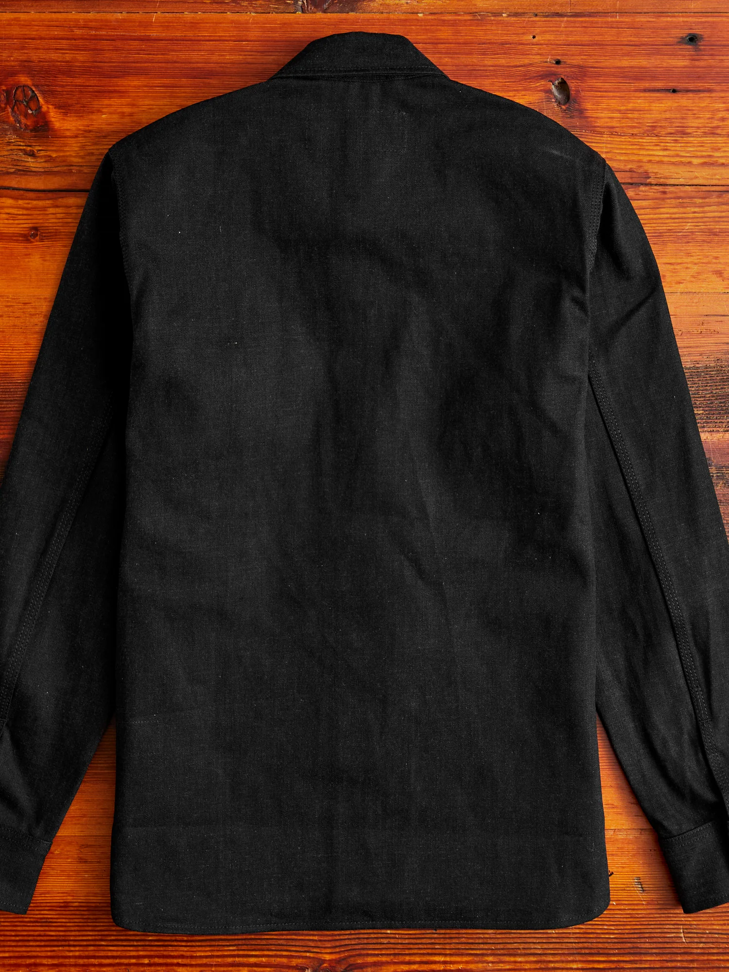 Service Shirt in Stealth - Image 12
