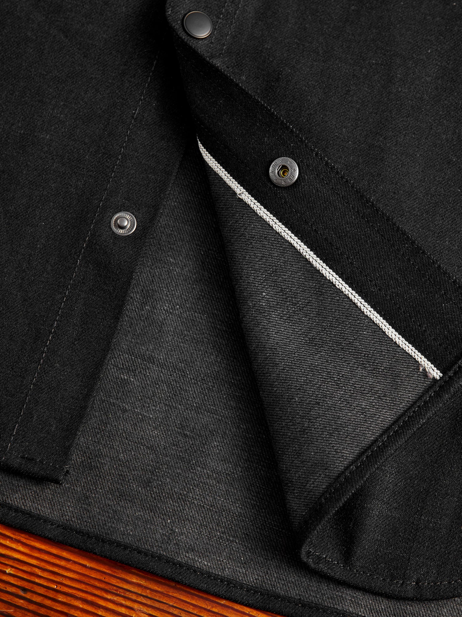 Service Shirt in Stealth - Image 7