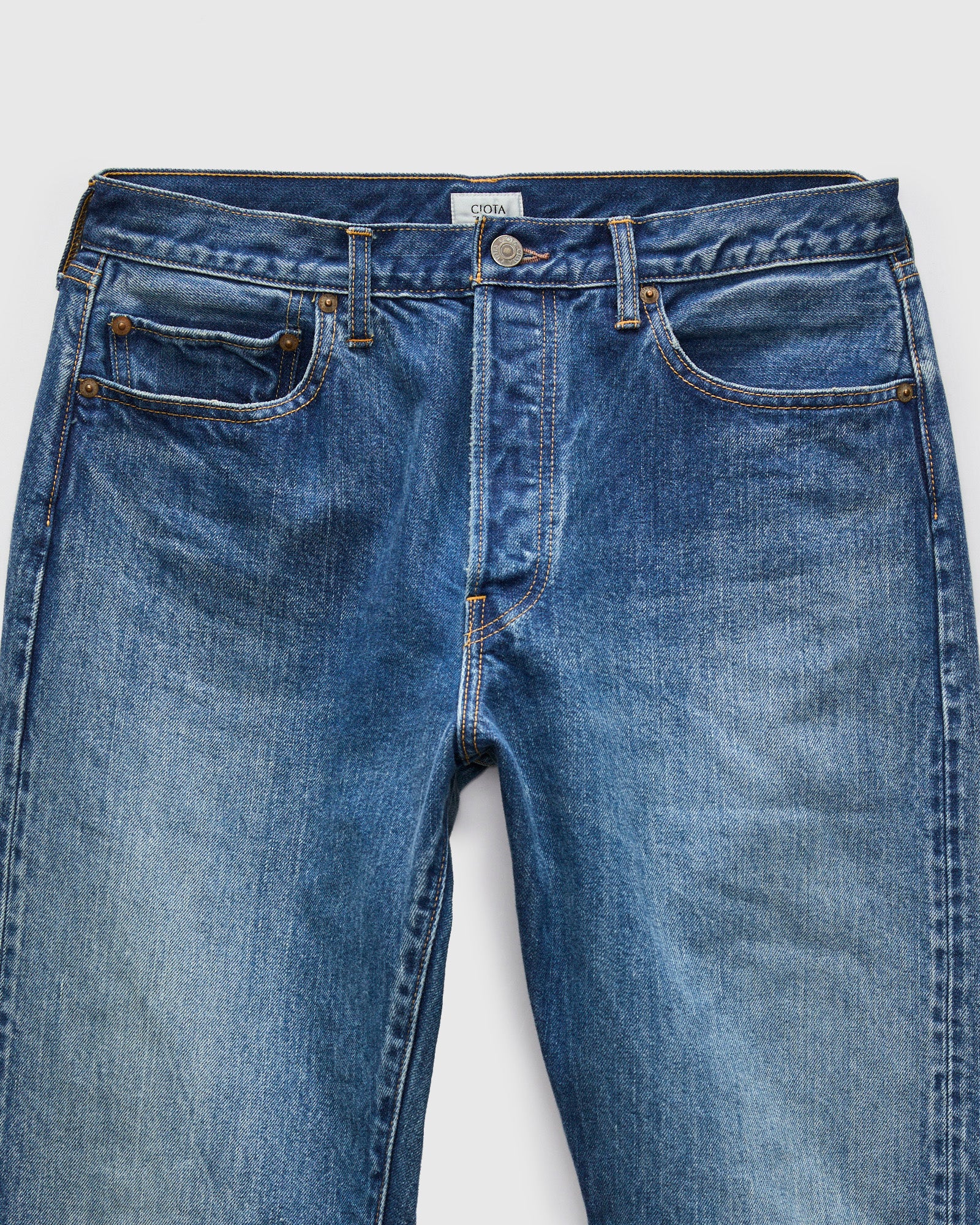 Straight 5 Pocket Selvedge Denim Pants in Medium Dark Blue Damage - Image 5