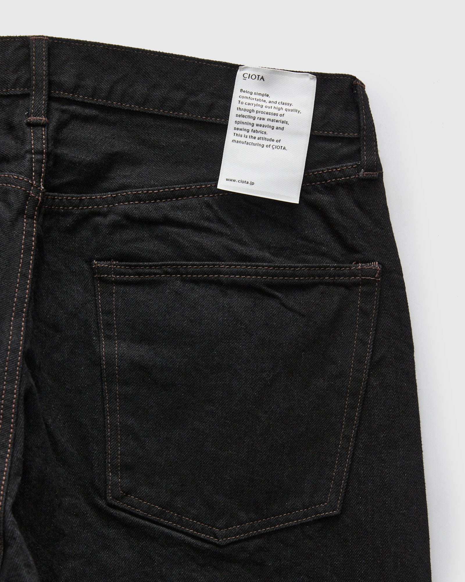 Straight 5 Pocket Selvedge Denim Pants in Rinse Black - Image 3