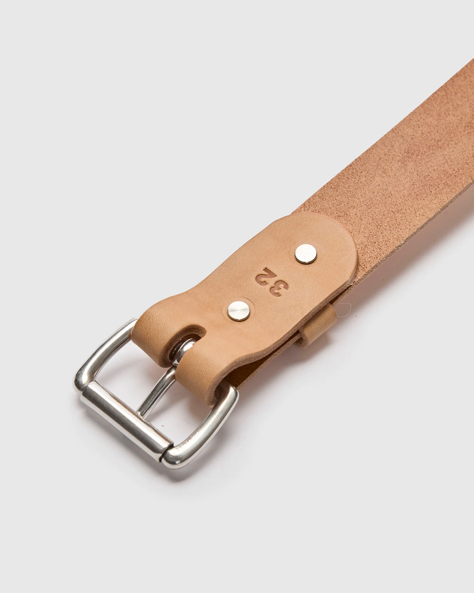 "Standard" 11oz Leather Belt in Natural - Image 3